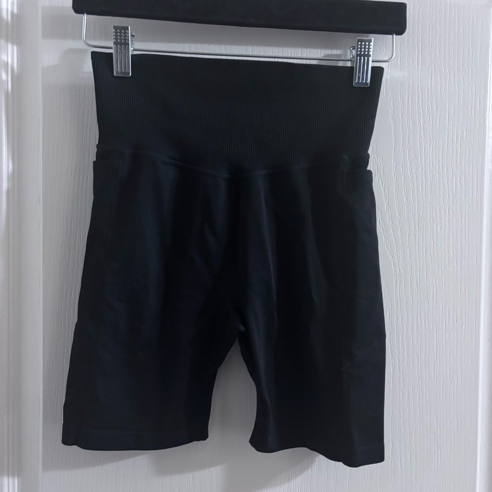 PINK Victoria's Secret Sleek Black Bike Shorts